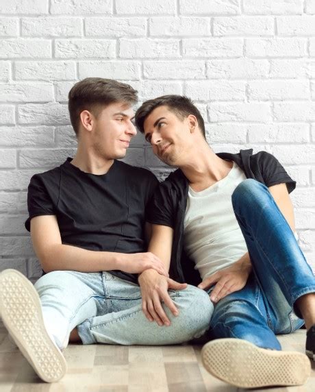 Gay dating sights Inside Scoop: Gay Hookup sites and apps